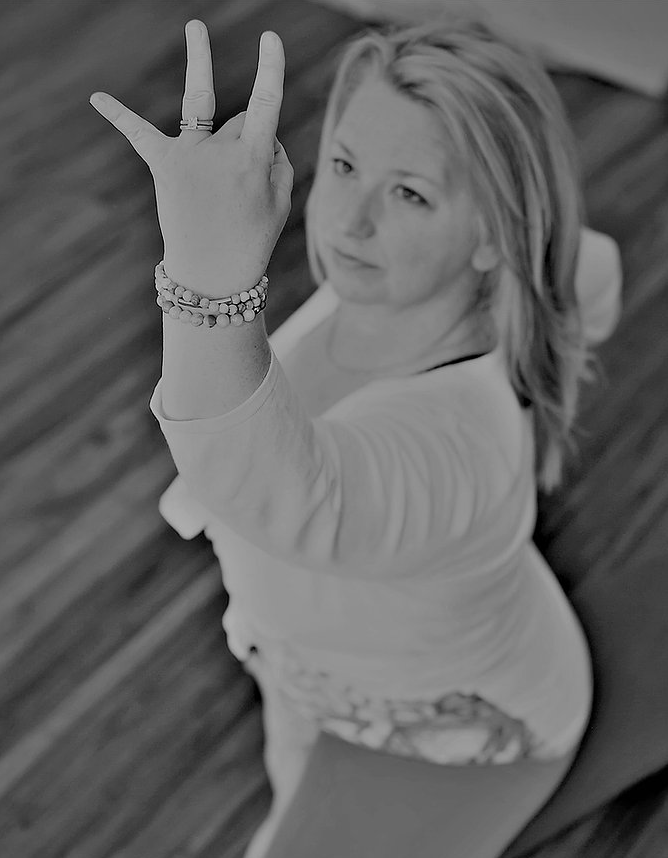 Colleen working with a client